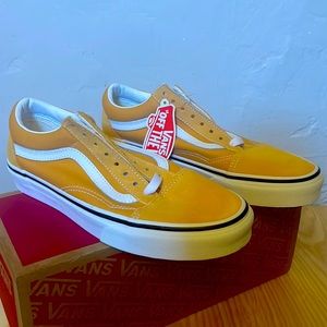 Old Skool Vans Canvas Yellow size 7.5 men’s/9 women’s